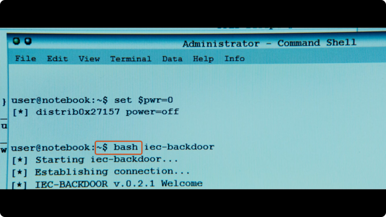 Linux в кино: Матрица и управление Терминатором 4