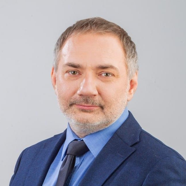 Более 20 лет сотрудничаем с пользователем, партнёром, разработчиком! 18